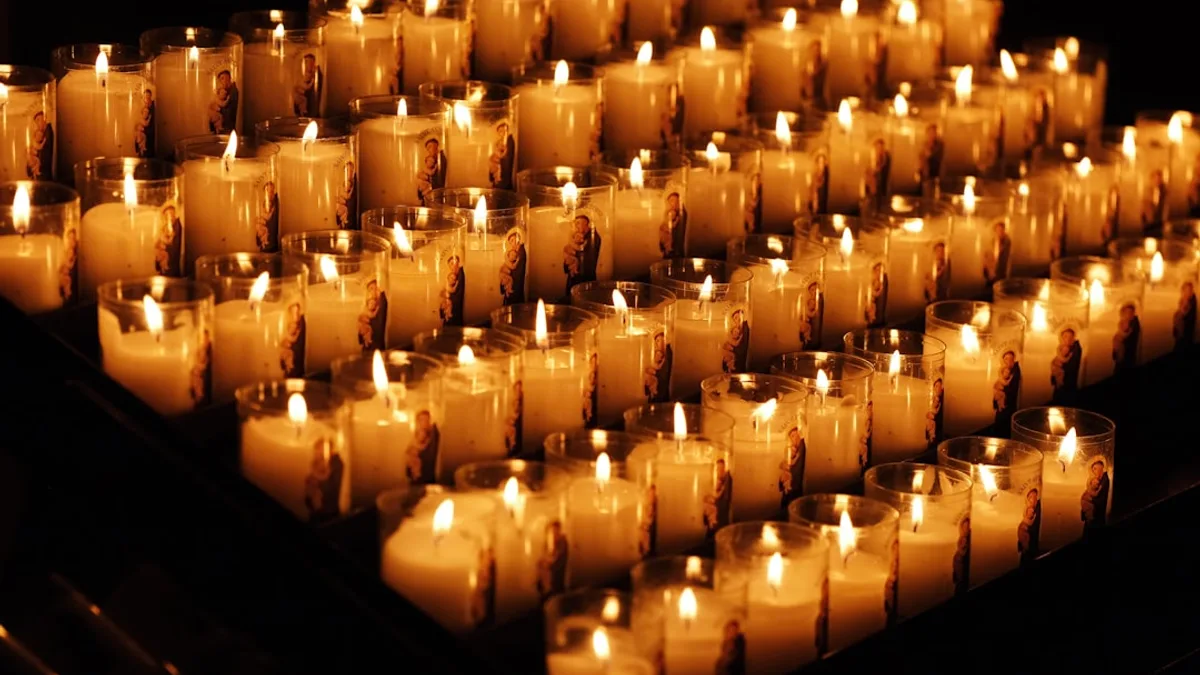 Decorative candles arranged for Diwali